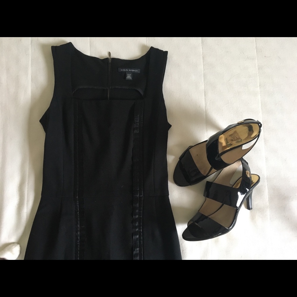 Banana Republic cocktail dress black 00P